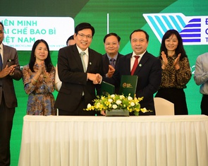 PRO Việt Nam hợp tác với Đại học Quốc gia TP.HCM, chung tay 'xanh hóa' ngành bao bì Việt