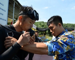 Đề xuất thời điểm hưởng lương hưu của sĩ quan, quân nhân, người làm công tác cơ yếu