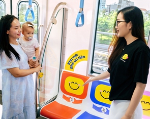 Từ chiếc ghế màu biết nhường chỗ trên metro, mong có thêm ghế ưu tiên xanh đỏ trên xe buýt