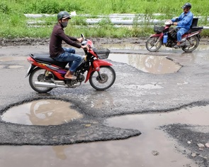 Đường Lò Lu, Hoàng Hữu Nam ở Thủ Đức ‘vá hoài’, biết khi nào xong?