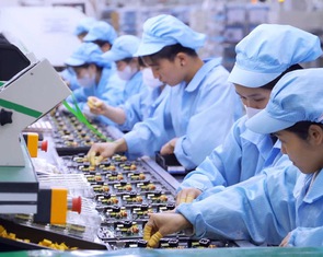 Vốn FDI vẫn đổ mạnh vào Việt Nam