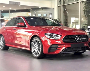 Tin tức giá xe: Mercedes-Benz E-Class giảm tới gần 680 triệu, giá thực tế chỉ ngang Camry ra biển