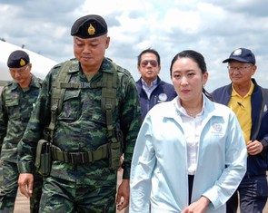 Trung tướng Boonsin khuyên thủ tướng Thái Lan 'thấu đáo' khi xử lý quốc sự, khẳng định 'trung thành'