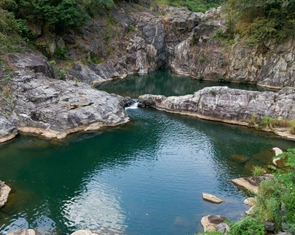 Quảng Trị thí điểm tour mạo hiểm đu dây zipline 600m ngắm thác Tà Đủ
