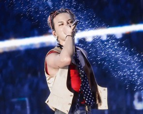 Vệ sĩ của G-Dragon: 'Đêm diễn đẫm mưa ở Hà Nội trở thành huyền thoại'