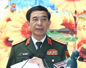 Đại tướng Phan Văn Giang dự lễ công bố tổ chức lại lực lượng quân sự địa phương Quân khu 2