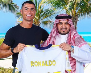 Al Nassr phải trả bao nhiêu cho tài xế, đầu bếp của Ronaldo?