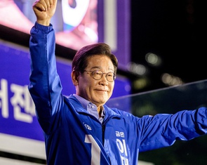 Bầu cử tổng thống Hàn Quốc: Ông Lee Jae Myung cầm chắc chiến thắng