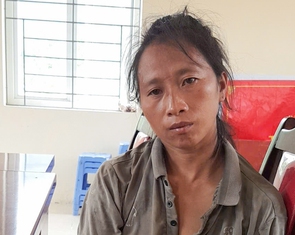 Bắt người phụ nữ giấu ma túy trong vùng kín