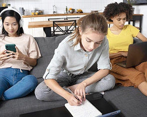 Gen Z sẵn sàng giảm lương để làm việc từ xa