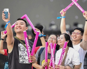 Gọi người trẻ là 'thế hệ cợt nhả' liệu có nên?