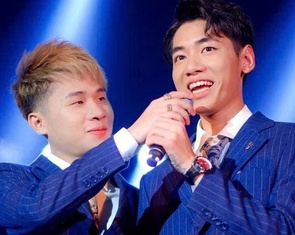 K-ICM phủ nhận cấm Jack hát loạt hit cũ; Diễn viên Ngọc Lan chỉ trích 'đom đóm' thất học
