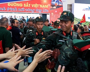 Lực lượng diễu binh, diễu hành có mặt tại Hà Nội chuẩn bị tập luyện mừng 80 năm Quốc khánh