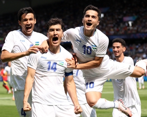 FIFA cấm Nga, nhưng đã có Uzbekistan