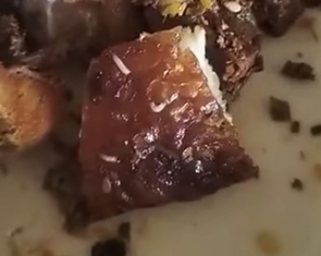 Làm rõ thông tin một tiểu thương ở Huế bán thịt heo quay có dòi