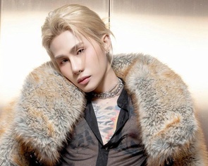 Jack phủ nhận đạo nhạc Trung Quốc; Người mẫu Kim Jong Seok đột ngột qua đời ở tuổi 29