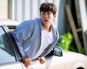 Park Bo Gum lột xác thế nào sau Khi cuộc đời cho bạn quả quýt?