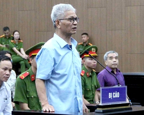 Cựu bí thư Quảng Ngãi Lê Viết Chữ lãnh 7 năm tù