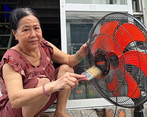 Người thuê trọ chờ giá điện, nước mới