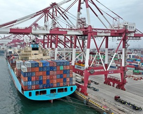Lần đầu có app đặt xe container, tích hợp cả thủ tục xuất nhập khẩu