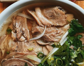 Phở trong hình dung của một nhà phê bình ẩm thực cực kỳ nổi tiếng?