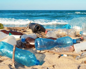 Giảm rác thải nhựa cần thực chất hơn