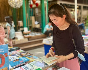 Doanh thu Đường sách TP.HCM đạt hơn 31,3 tỉ đồng nhưng lượng sách bán ra giảm
