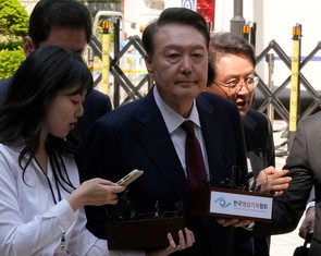 Ông Yoon Suk Yeol tiếp tục bị truy tố thêm nhiều cáo buộc mới