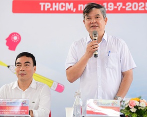 Bộ Giáo dục và Đào tạo lưu ý thí sinh thời điểm 'nóng' đăng ký xét tuyển