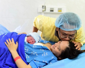 Tin tức sáng 21-7: Công ty BĐS giải trình vì cổ phiếu 'nóng'; Trợ cấp thai sản mới bao nhiêu?