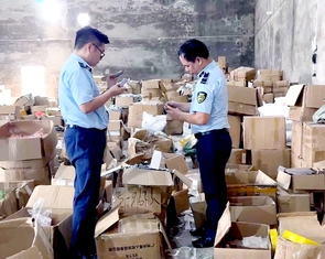 Quản lý thực phẩm trong 'siêu đô thị': Không ngoại lệ cho hàng nhà làm
