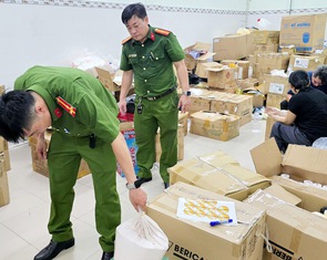 Cuộc chiến với tội phạm hàng giả