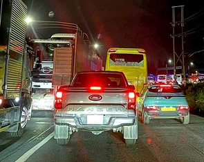 Đóng lối vào cao tốc TP.HCM - Long Thành - Dầu Giây, quốc lộ 1 kẹt cứng hơn 10km