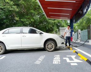 Chiến lược giúp Trung Quốc chuyển đổi thành công từ xe xăng sang xe điện
