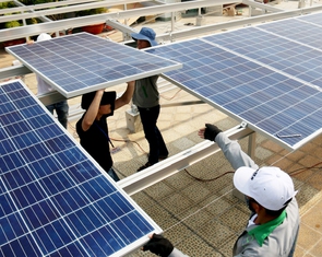 Hỗ trợ lắp điện mặt trời mái nhà: Chính sách chỉ dành cho nhà giàu?