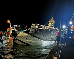 Vụ lật tàu ở vịnh Hạ Long: Bước đầu dự kiến chi trả bảo hiểm trên 14 tỉ đồng