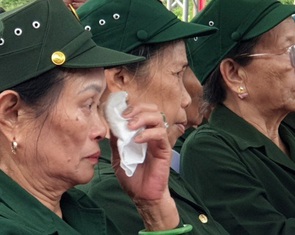 Tin tức sáng 27-7: Xây dựng hồ sơ điều chỉnh trợ cấp với thanh niên xung phong