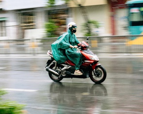 Thời tiết hôm nay 30-7: Bắc Bộ nắng nóng gần 40 độ C, Nam Bộ mưa rào