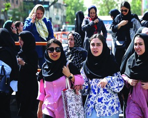 Tại sao Iran?