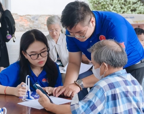 'Đồng hành cùng địa phương' hỗ trợ hoạt động chính quyền hai cấp