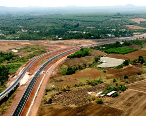 Công ty Đại Quang Minh và Tập đoàn Sơn Hải sẽ khởi công cao tốc Dầu Giây - Tân Phú vào 19-8
