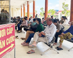 Người dân Cà Mau đến đâu để được cấp căn cước, định danh sau sắp xếp?