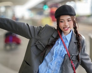 Phương Mỹ Chi đến Sing! Asia: ‘Hành trang lớn nhất là tình yêu nước’