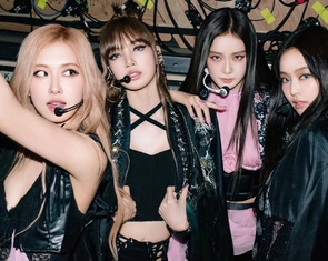 Sau phản ứng tức giận của fan từ concert BlackPink, công ty xin lỗi, hứa tìm cách giải quyết