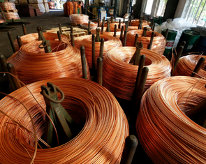 Giá đồng tăng kỷ lục sau đe dọa áp thuế 50% của ông Trump