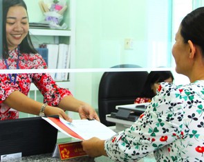 Nhiều phường ở Khánh Hòa còn thiếu máy móc và cán bộ công nghệ thông tin