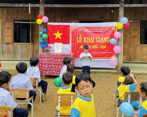 Phường ở Đà Nẵng chủ trương không nhận hoa chúc mừng khai giảng, kêu gọi hỗ trợ học sinh nghèo