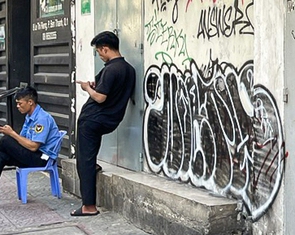 Vẽ bậy tái diễn trên đường sách, bảo tàng ở TP.HCM