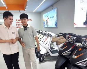 Nhà sản xuất đua mở rộng đầu tư, thị trường xe máy điện sôi động