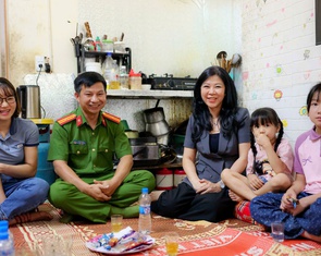 Phu nhân Ngô Phương Ly thăm gia đình liệt sĩ, thương binh: Những khoảnh khắc nghĩa tình